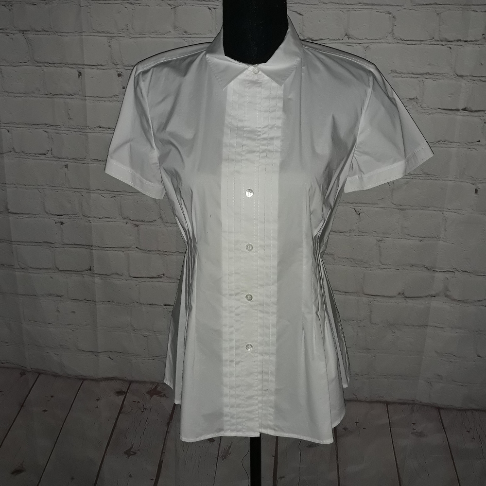 Theory Raleea White Size Medium Top Brand NEW